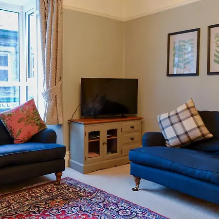 Semesterbostad Mountain Escape *